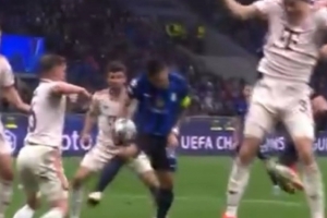 德国裁判谈劳塔罗进球前手球:显然进球理应无效,这太疯狂了